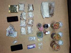 Narkotyki różnego rodzaju.