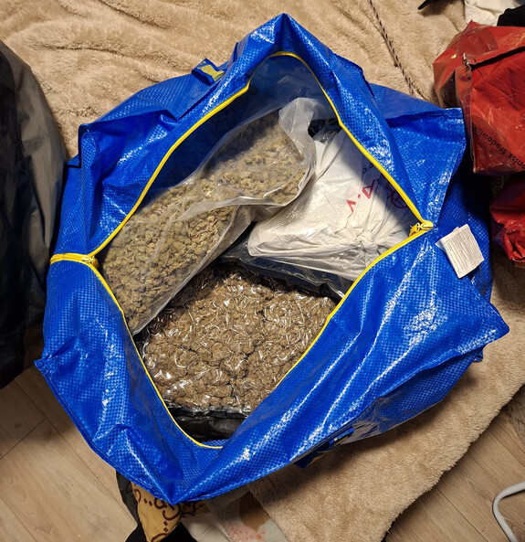 Susz roślinny w torbie.