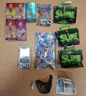 Różnego rodzaju środki odurzające.